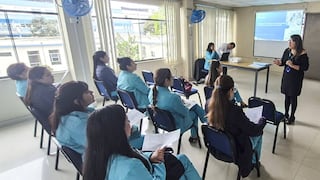 La Libertad: Capacitan al personal para la mejor atención a los asegurados