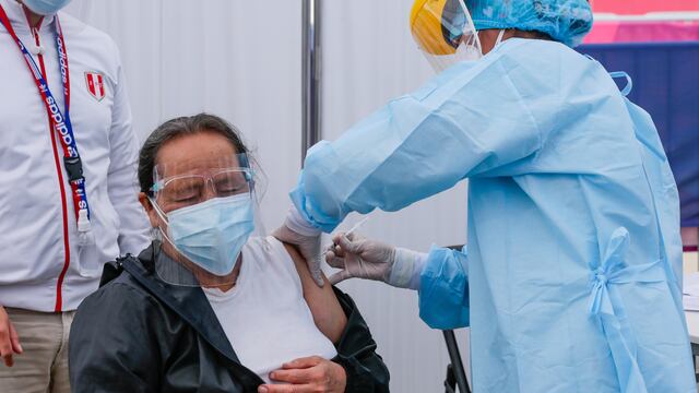 Arequipa es la tercera región en el proceso de vacunación COVID