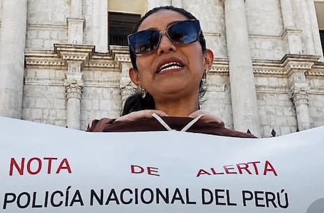 Arequipa: Madre de joven desaparecido denuncia llamadas falsas y exige acelerar investigación del caso