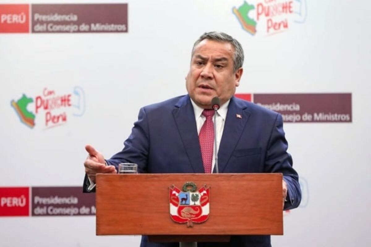 El premier Gustavo Adrianzén se presentará hoy por la mañana ante el Hemiciclo del Congreso.