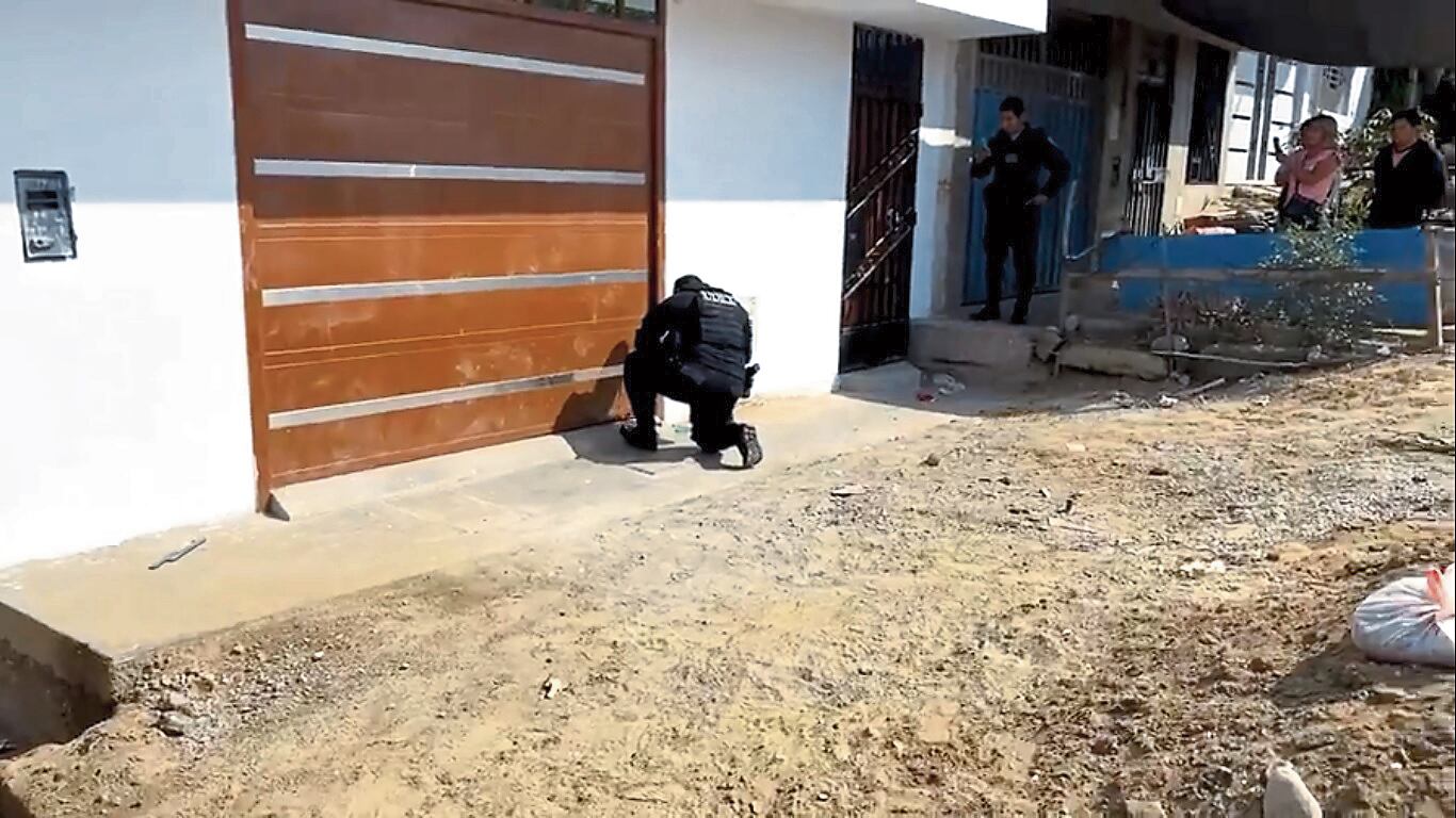 Delincuentes atentaron a balazos y con dinamita cuatro inmuebles en las provincias de Trujillo, Ascope y Virú. Exigen que les paguen cupos que van entre S/ 10 mil y S/ 30 mil.