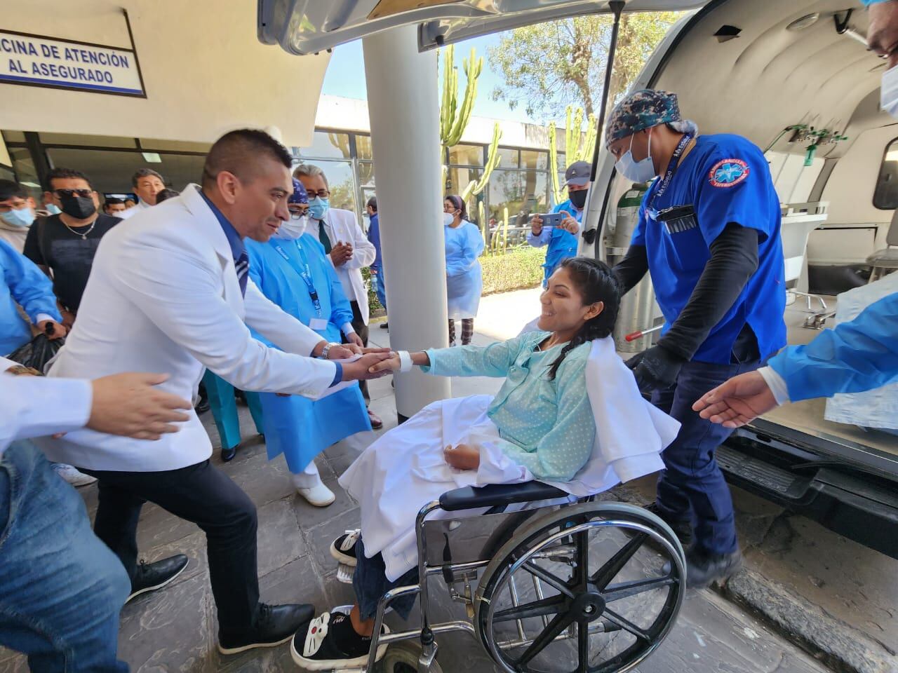 María puede mover la pierna izquierda y presenta una evidente sensibilidad en la derecha. (Foto: Difusión)