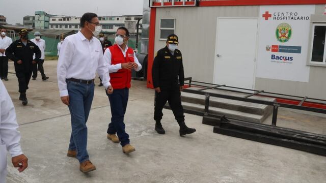 Martín Vizcarra inspecciona hospital de la Policía en el día 70 del estado de emergencia
