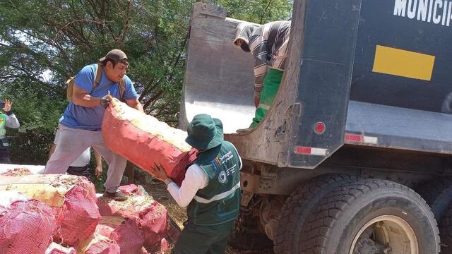 Nasca: Donan carbón vegetal y leña a comedores afectados por el huaico