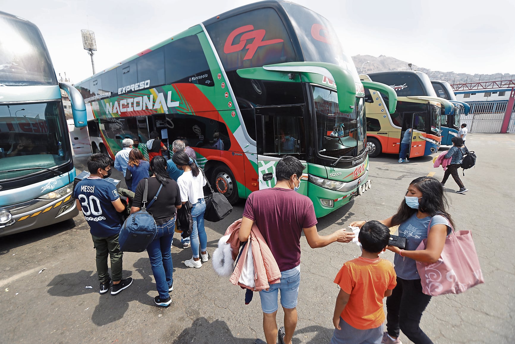 El turismo de naturaleza, la planificación anticipada y el interés por ciudades fuera de los circuitos tradicionales marcarán los viajes de los peruanos durante la segunda mitad de 2026, de acuerdo con datos del sector. (Foto de archivo)