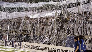 Herido grave por enfrentamiento entre hinchas argentinos y paraguayos