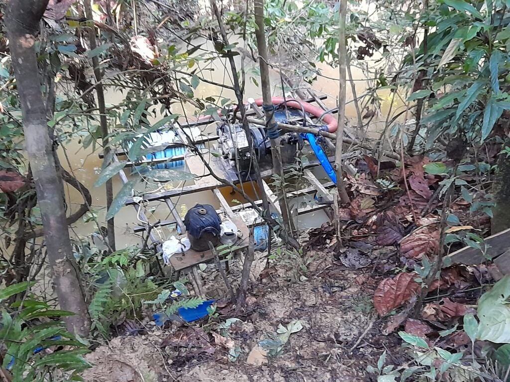 Insumos que se utilizan en la minería ilegal, que destruyen la Amazonía.