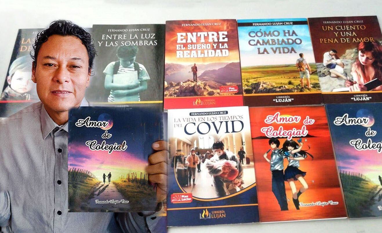 Poeta y literato presenta el poemario "Amor de Colegial".