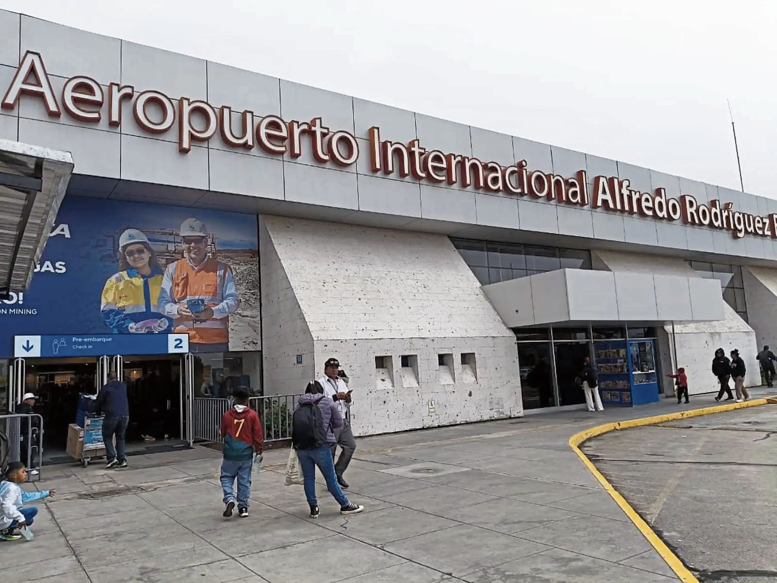 Proyecto de modernización del aeropuerto Alfredo Rodríguez Ballón de Arequipa en peligro. Foto: GEC.