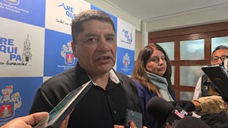 Alcalde de Arequipa justifica aumento de pasaje urbano