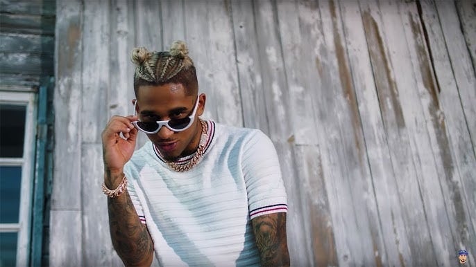 El artista también ha colaborado con reconocidos representantes de la música urbana, entre ellos Bad Bunny, Anuel AA, Myke Towers, Noriel, Jhayco, Miky Woodz, Maluma, entre otros.