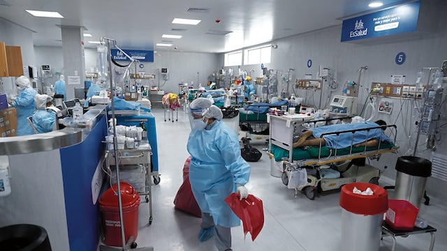 Ministro de Salud: Curva de contagios por Covid-19 sigue en incremento en Perú (VIDEO)
