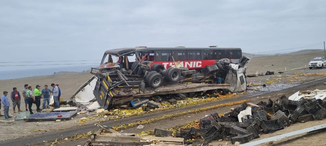 Lamentable accidente de tránsito se registró en la carretera Panamericana Norte, en la provincia de Casma.