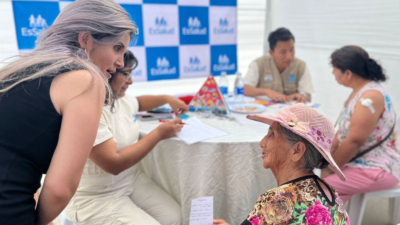 Se brindaron más de 3,500 atenciones en especialidades médicas.