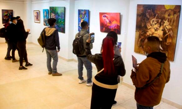 Exponen 13 artistas pertenecientes a la Asociación de Arte “Lagarto de Oro”.