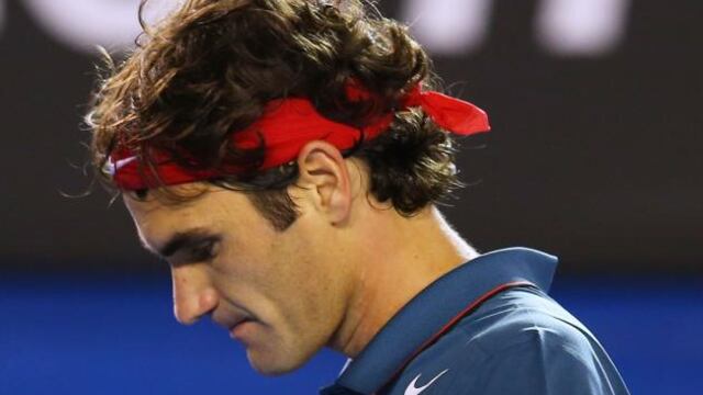 Masters de Londres: Federer no jugará final por problemas en la espalda