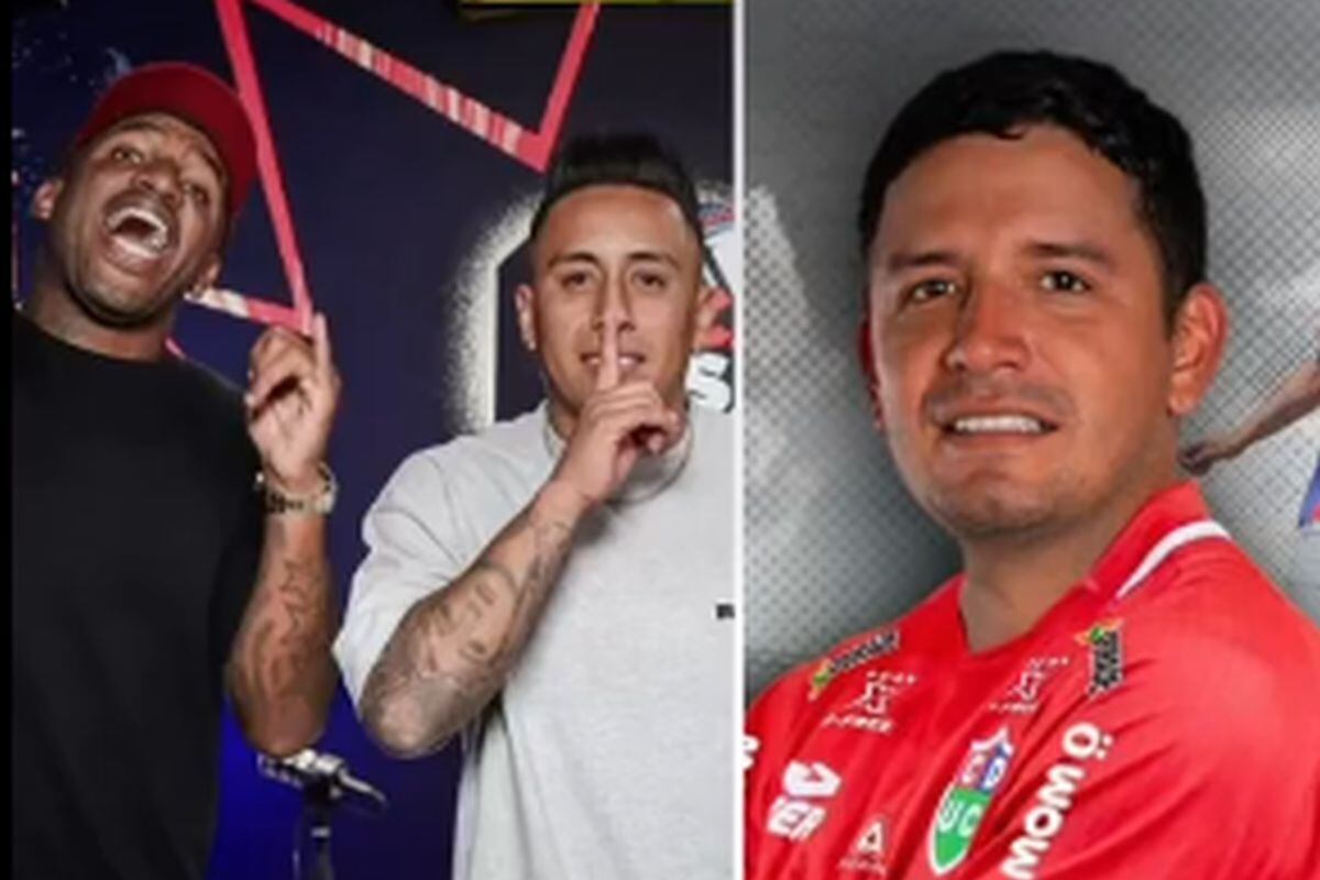 Farfán y Cueva arremeten contra Reimond Manco en defensa de Paolo Guerrero.