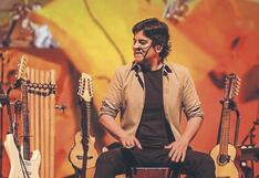 Lucho Quequezana en el teatro Fénix, en Arequipa