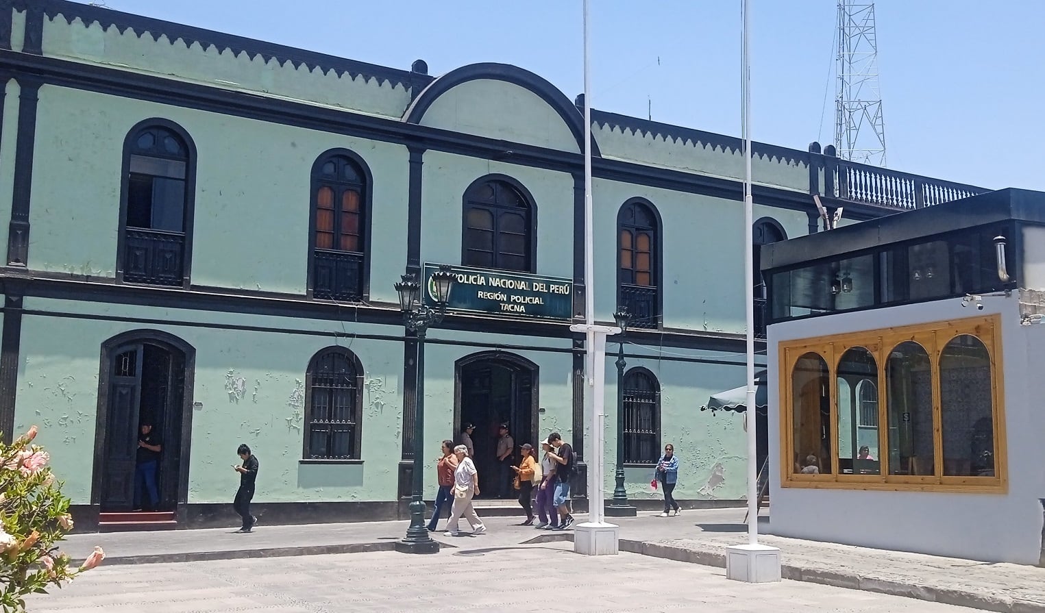 Personal de la sección Penales de la Región Policial Tacna a cargo del general PNP Herbert Luna estaba a cargo de la custodia de la boliviana