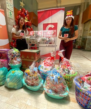 Sorteo de canastas, bolsifrutas y más premios se realizó en las instalaciones de la calle La Merced 125, oficina 157, Cercado. Foto: GEC.