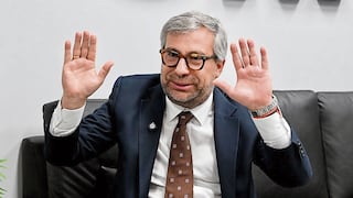 Acusan a Piero Corvetto de presunta colusión