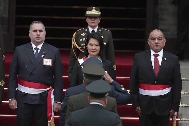 Keiko Fujimori es reconocida como jefa suprema de las FF. AA. (Fotos: Julio Reaño/GEC)