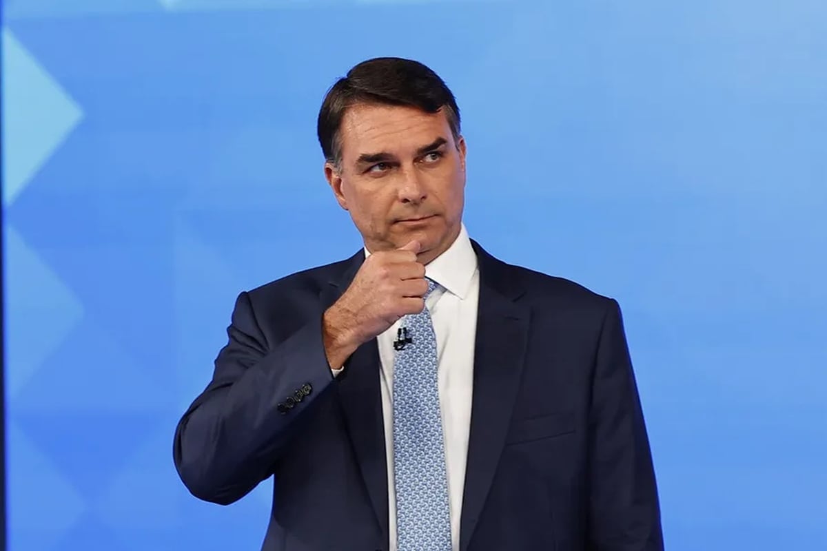 Brasil cancela pasaportes de Flávio Bolsonaro tras incumplir orden judicial