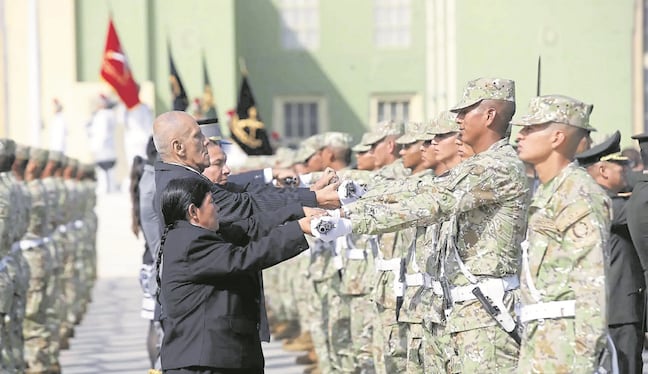 Elevan propinas para los cadetes y alumnos de las FF.AA y PNP
