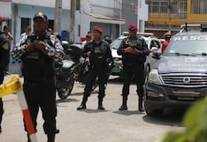 Asesinan a dos policías a balazos en Comas: Sicarios los atacaron en plena vía pública