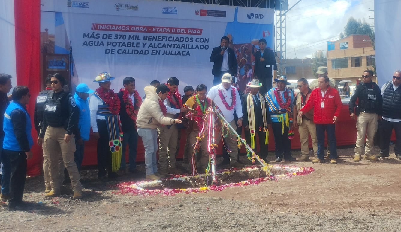 La nueva fase del proyecto busca ampliar el acceso a agua potable y alcantarillado en Juliaca, beneficiando a miles de familias que por años carecieron de estos servicios básicos.