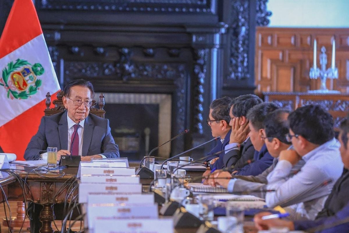 El presidente José María Balcázar dijo que recibe recomendaciones, pero al final, él toma las decisiones. Foto: Presidencia.