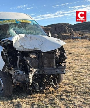Puno: Tres fallecidos deja el choque frontal entre minivan y motocarga