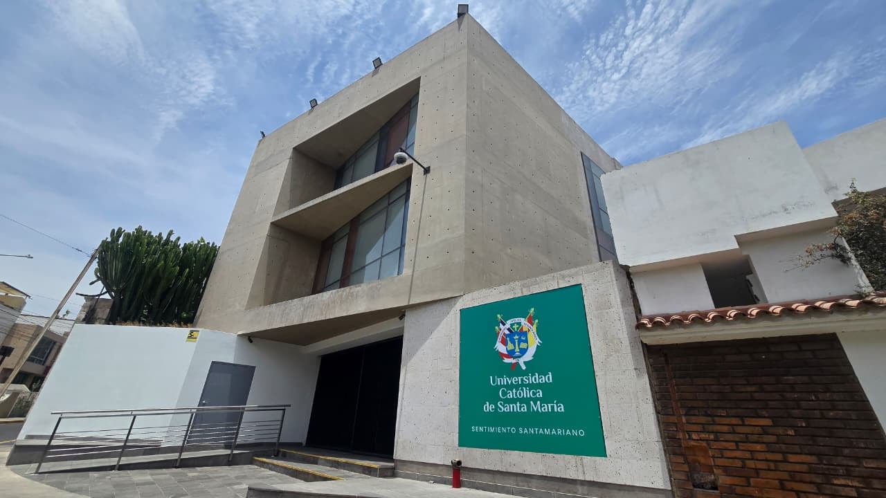 Nueva infraestructura adquirida por la Universidad Católica Santa María. (Foto: Yunsu Pariapaza/@photo.gec)