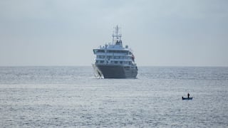 Crucero con brote de hantavirus busca puerto mientras OMS evalúa escala en España