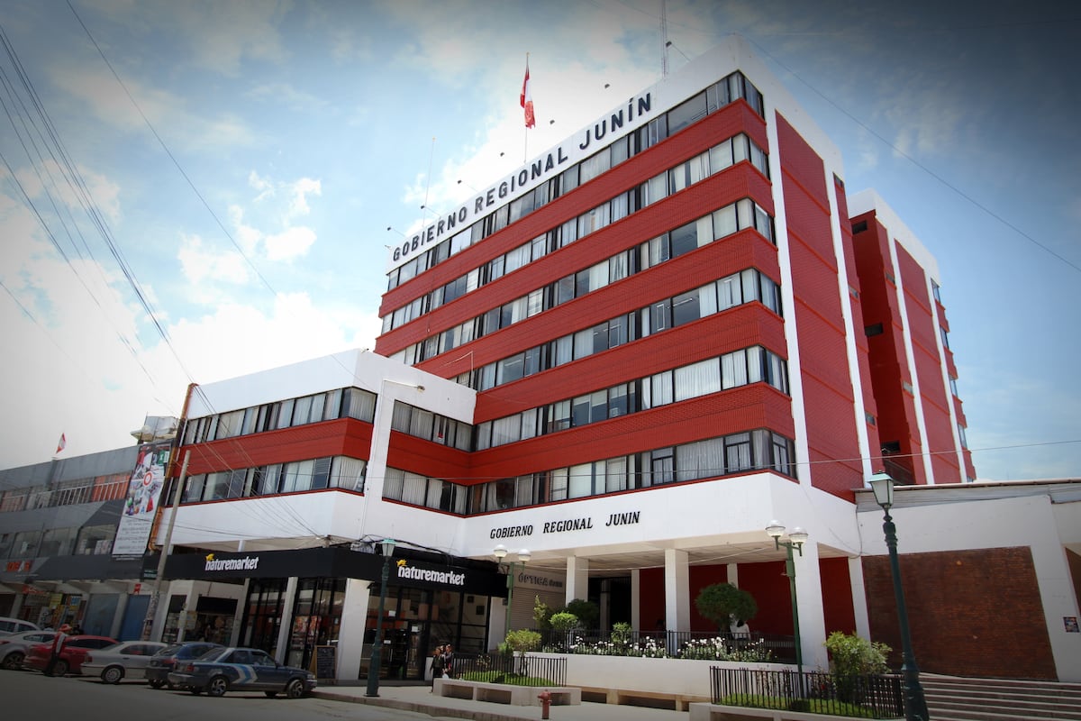 Planilla 'cerronista'. Personal de la institución bajo la lupa. (Foto: GEC)