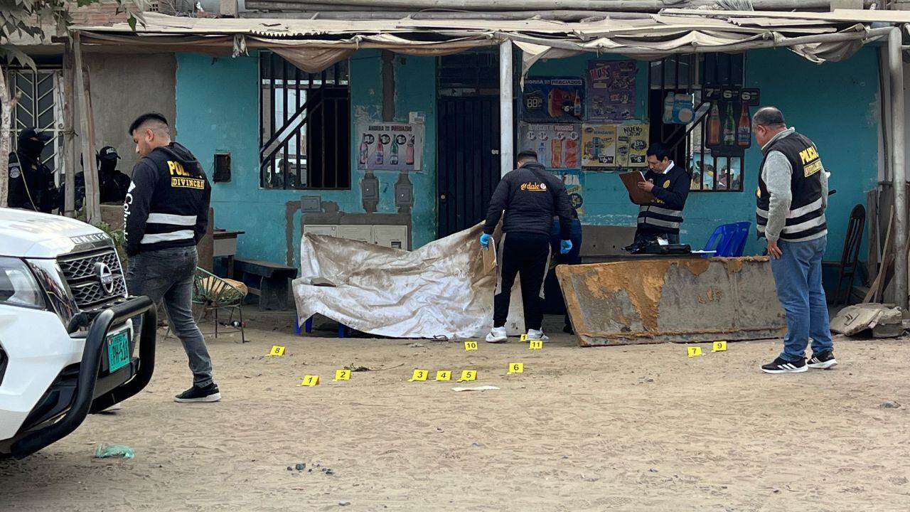 Las víctimas se encontraban tomando cerveza en los exteriores de una bodega del Barrio 5A del distrito de Alto Trujillo.