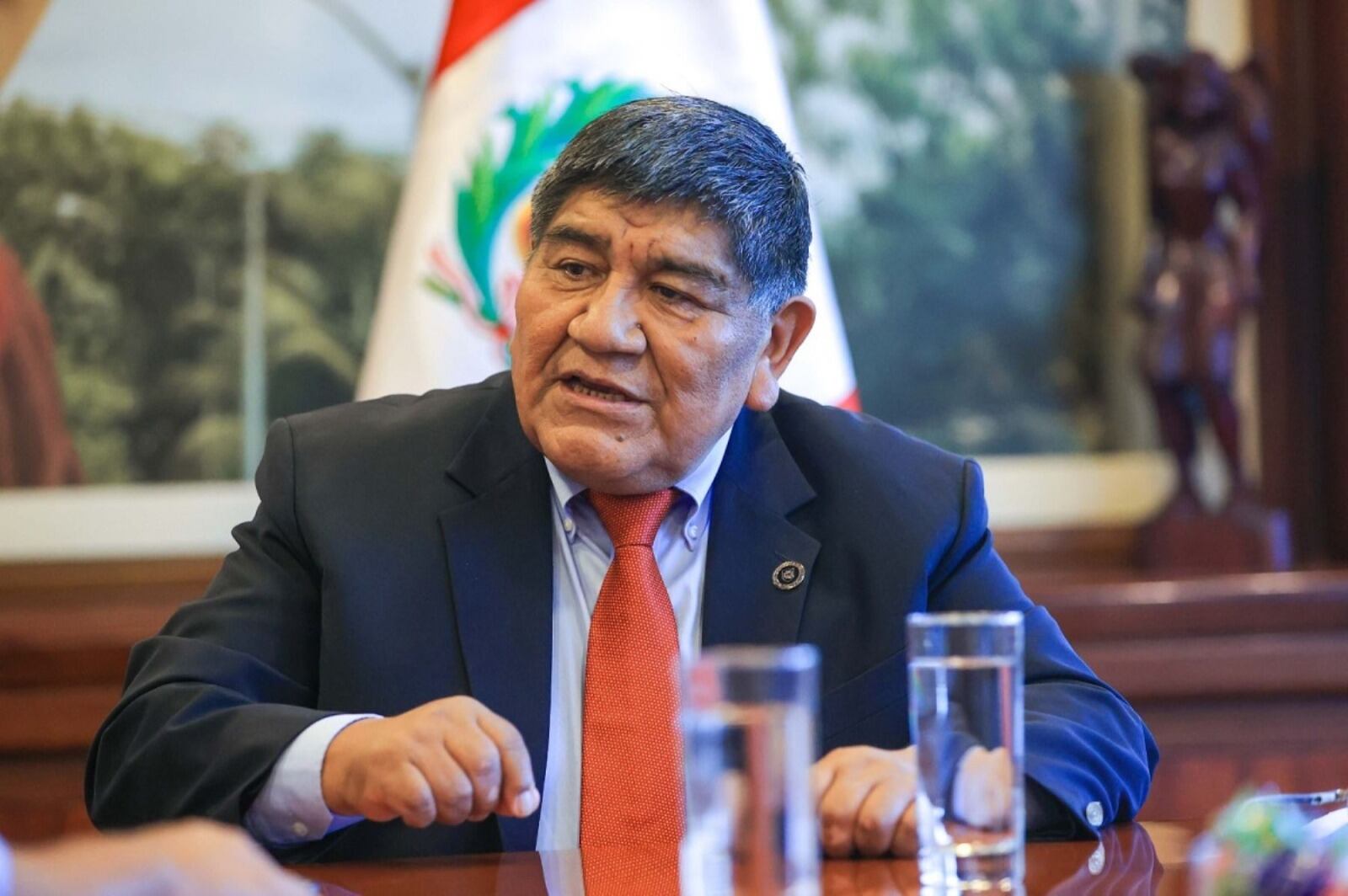 Dirigente de cooperativa de mineros informales se reunió con Rómulo Mucho. (Foto: GEC)