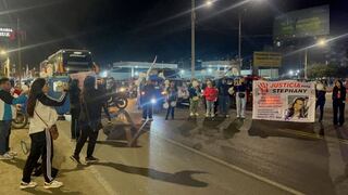 La Libertad: Familiares y amigos exigen justicia para joven asesinada en Chepén