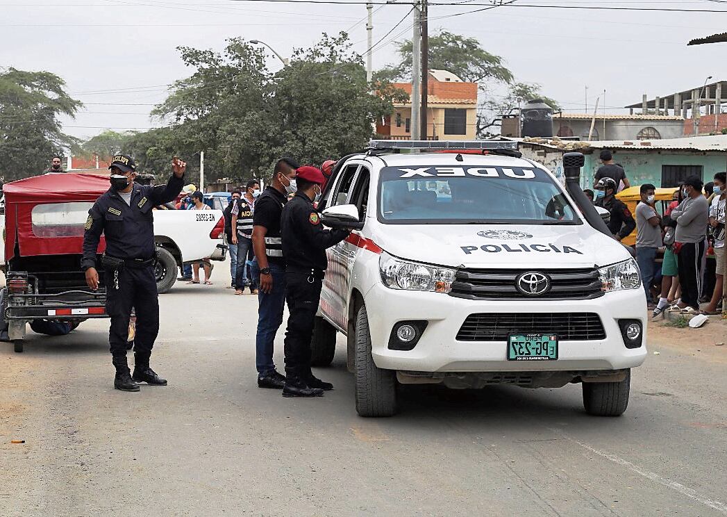 La víctima intentó huir de sus atacantes, pero fue perseguido y ultimado en una vivienda en Paita
