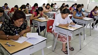Arequipa: 2 mil 922 docentes rindieron la evaluación para el acceso a cargos directivos y de especialistas 