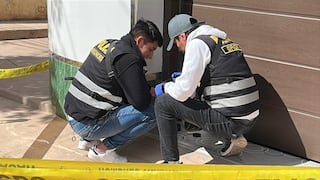 Puno: Desconocidos dejan balas y un escrito en la puerta de un edificio en Juliaca