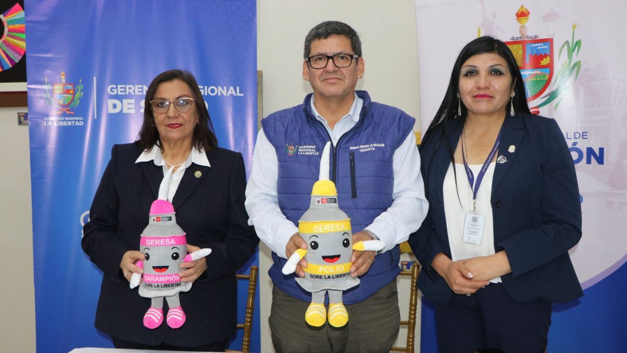 Gerente de Educación, Martín Camacho, dijo que colegios pedirán que padres de familia demuestren que sus hijos están inmunizados.