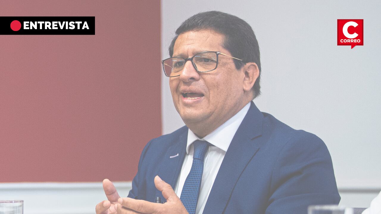 Funcionario señala que el Ejecutivo y el Congreso se hacen mutuas concesiones para sobrevivir hasta el 2026 y arriesgan la estabilidad económica del país.