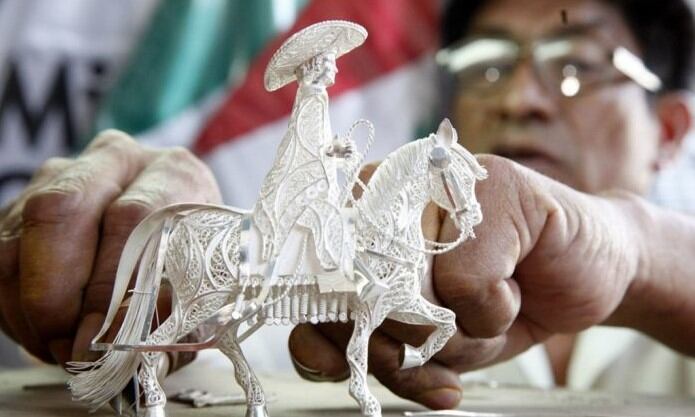 En ceremonia cívica y feria artesanal serán reconocidos varios artesanos.