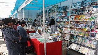 Empieza la Feria del Libro en la ciudad de Puno 