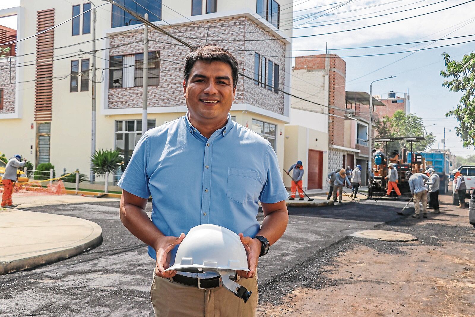 Jorge Vásquez, regidor del municipio de Trujillo, solicitó al burgomaestre que cambie a algunos funcionarios para agilizar la administración edil. Consideró que debería haber modificaciones en las gerencias de Seguridad Ciudadana y Obras.