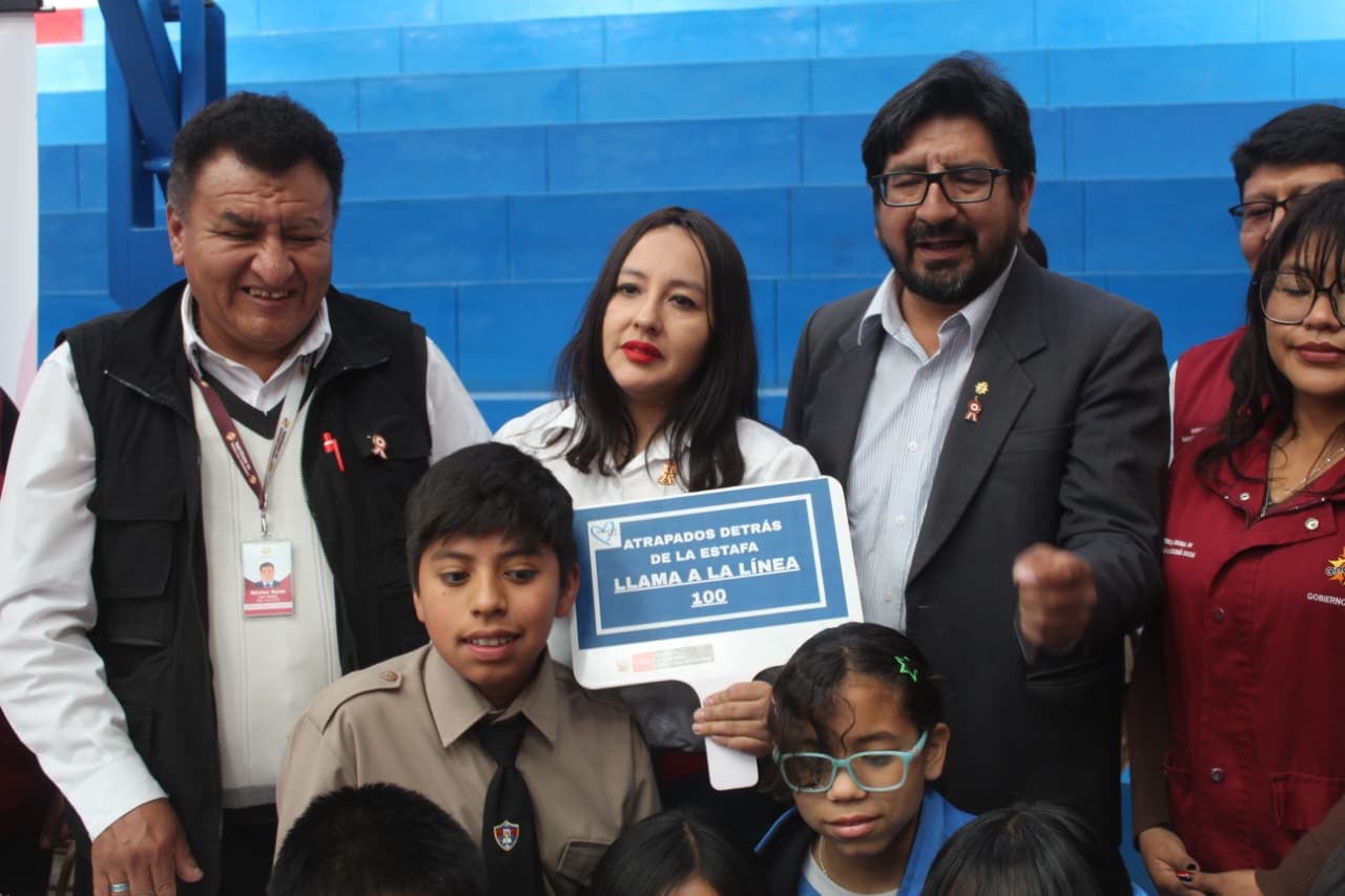 MIMP lanza campaña comunicacional en II. EE. en Arequipa para prevenir la trata de personas. (Foto: Álvaro Figueroa/@photo.gec)