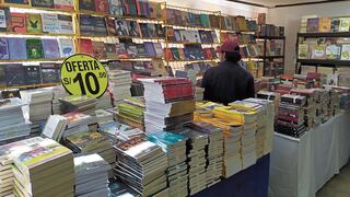 Más de 50 mil libros en la Feria del Libro Zona Huancayo que ya se abrió al público