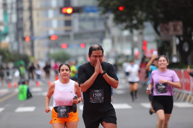 Maratón New Balance 15K Powerade by El Comercio reúne a miles de corredores en Lima (Fotos: Antonio Melgarejo/GEC)