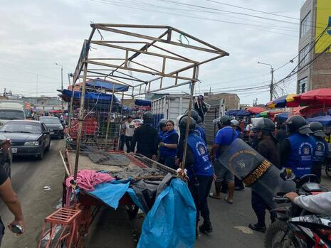 Municipalidad de Trujillo recupera espacios públicos tomados por ambulantes